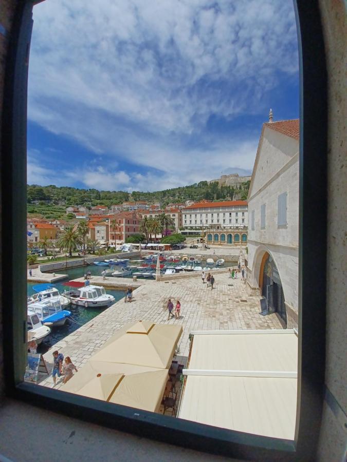 Apartment Lilly With Amazing City View Hvar Town Eksteriør billede