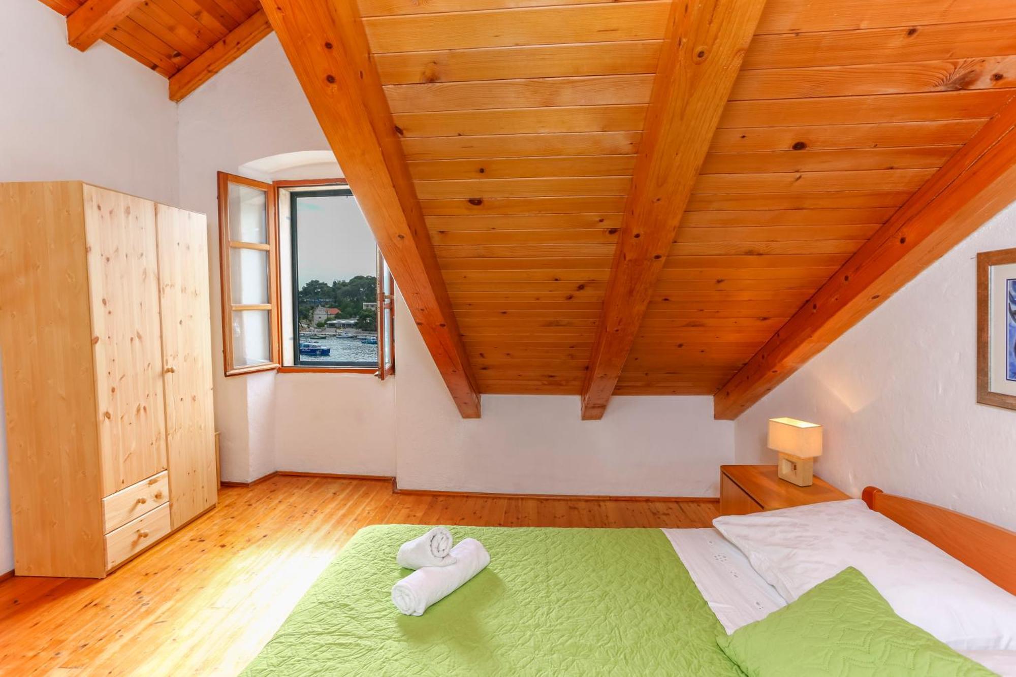 Apartment Lilly With Amazing City View Hvar Town Eksteriør billede