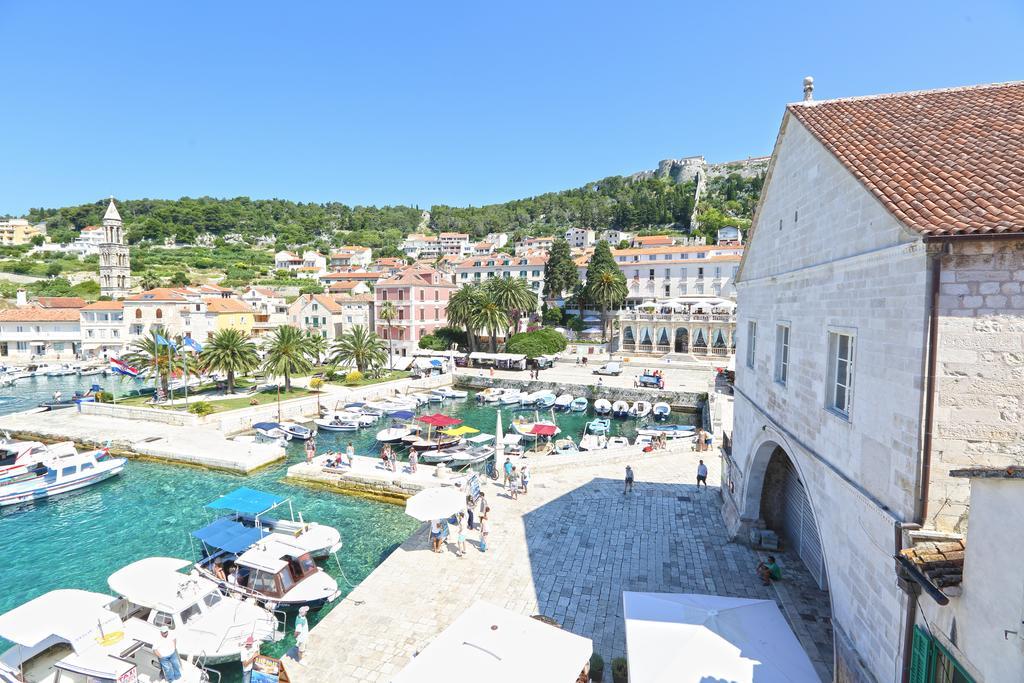 Apartment Lilly With Amazing City View Hvar Town Eksteriør billede